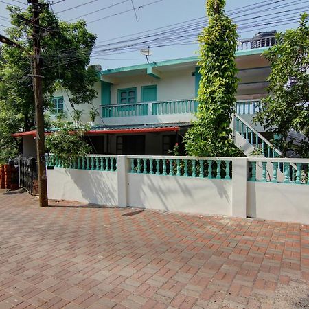 Comfort Holiday Home Бага Екстериор снимка